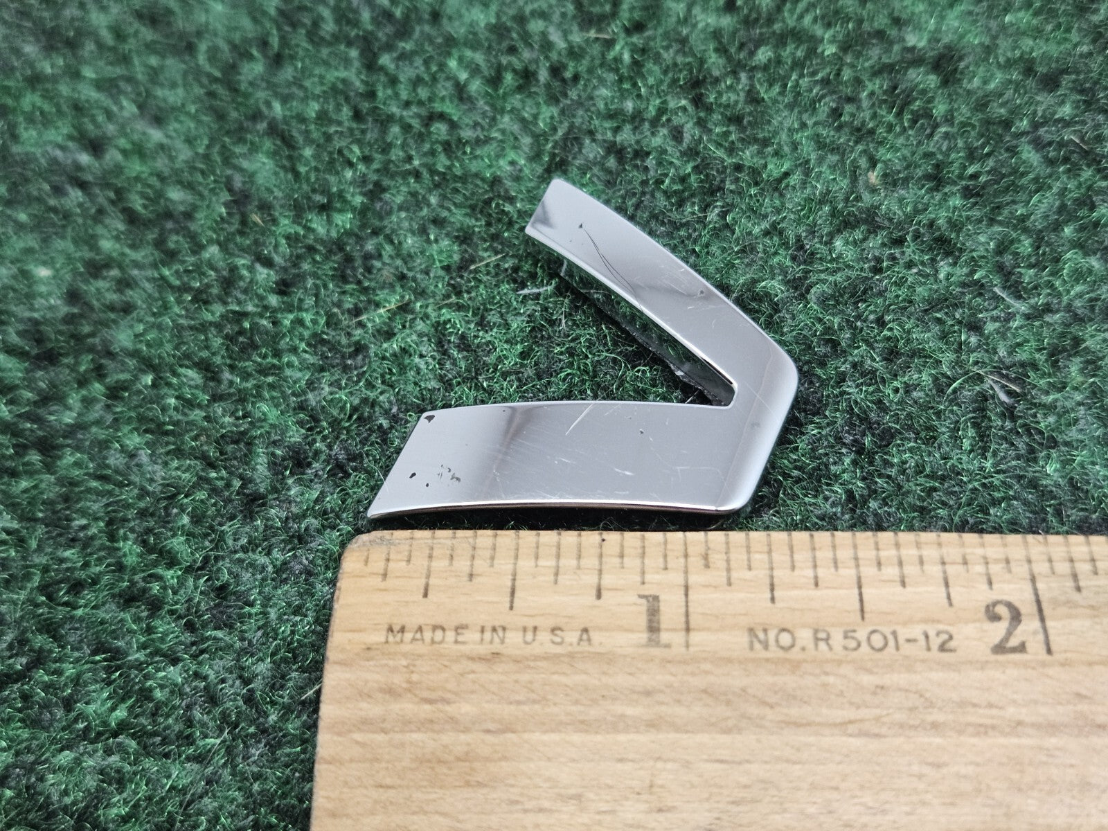 OEM "V" Chrome Individual Letter Lettering Emblem Badge Logo 3D Nameplate 7S7