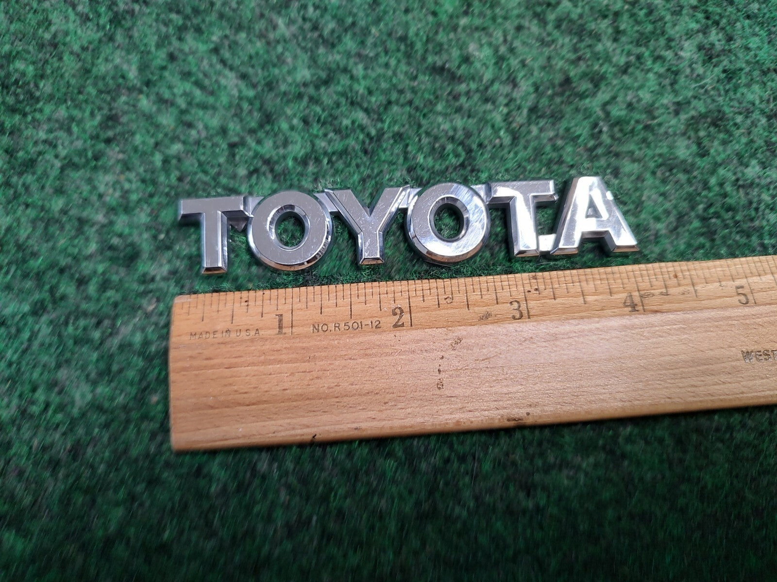 TOYOTA 04-08 Solara 09-11 Matrix Rear Trunk Lid Hatch Emblem OEM 75447-AA040 4S4