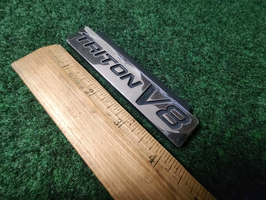 97 98 99 00 01 02 03 04 FORD F-150 TRITON V8 SIDE EMBLEM BADGE LOGO USED OEM 4L7