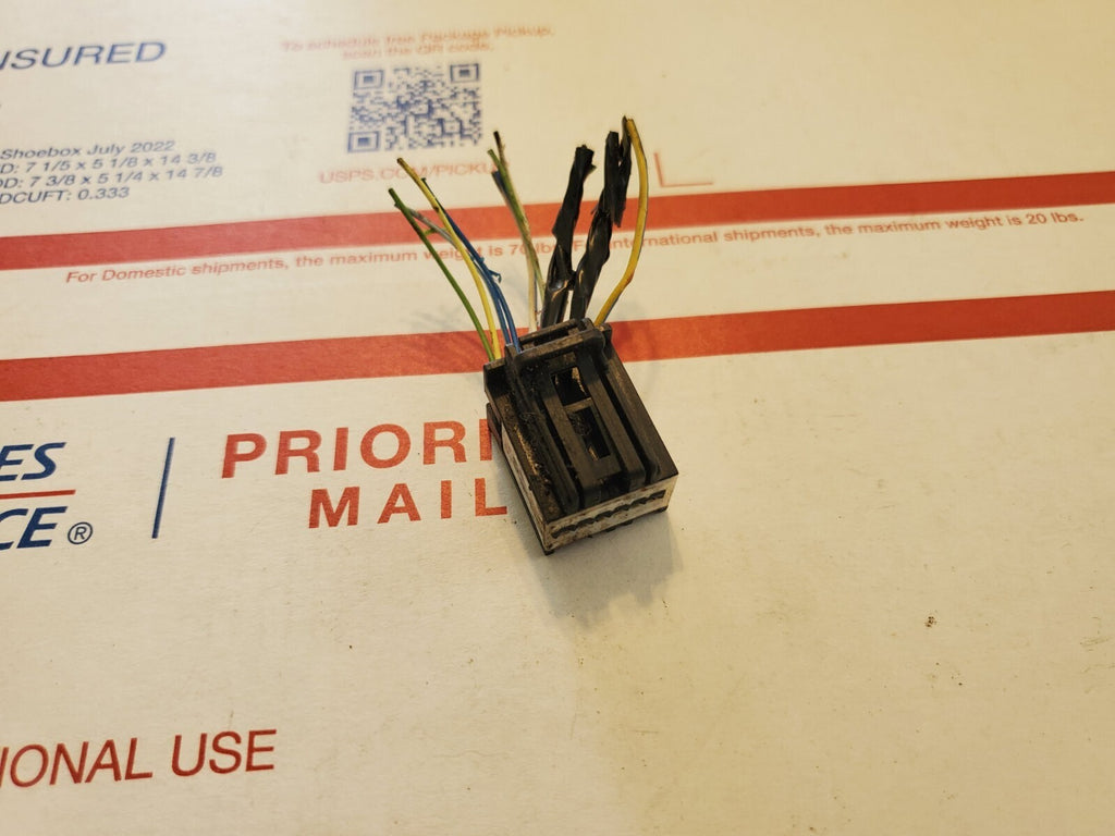 Chrysler Dodge Unkown Make / Model Wiring Pigtail 4L2