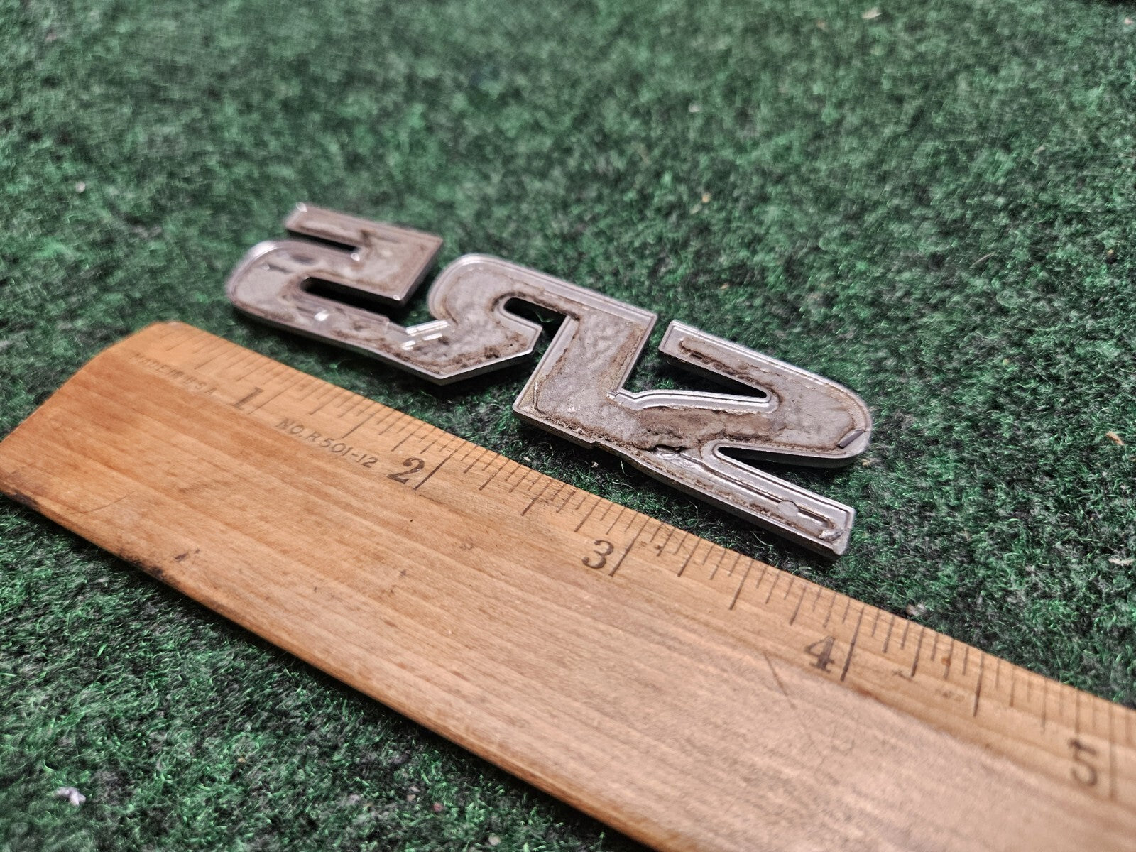 Toyota OEM SR5 Chrome 3 7/8" Emblem Badge Logo Nameplate Name Plate Insignia 5M3