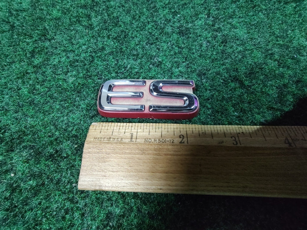 OEM ES Chrome Plastic 2.25" Emblem Badge Logo Nameplate Name Plate Insignia 6S7