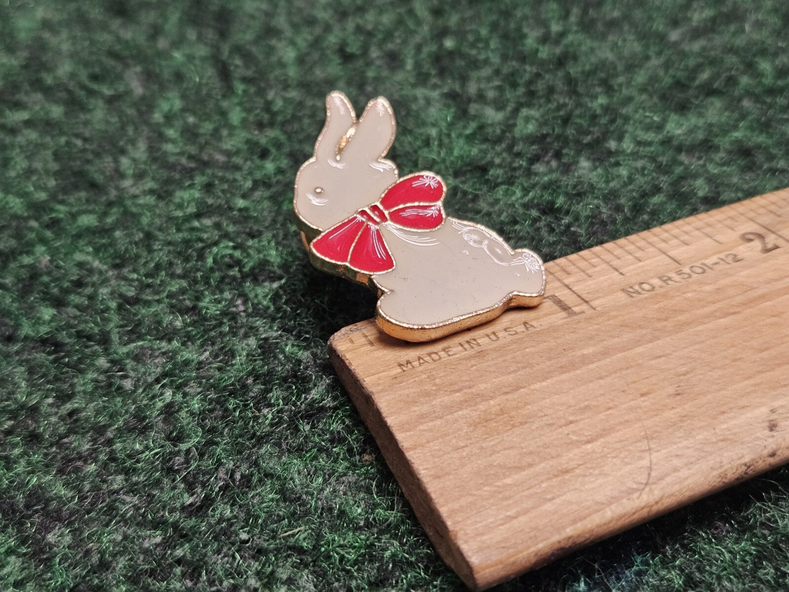 White Bunny Rabbit with Red Bow Brooch Lapel Hat Pin Enamel on Gold Tone Metal
