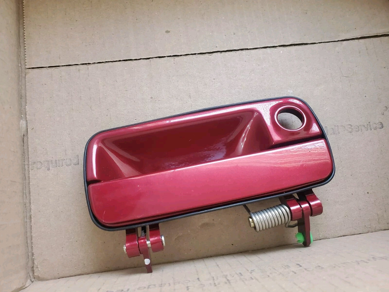 GM 92-98 Right Passenger Exterior Door Handle Red Garnet 16628184