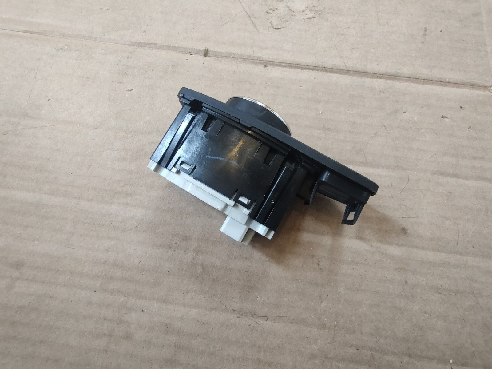 2013-2017 Lincoln MKZ Headlight Control Switch Dimmer OEM DP5T-13D061-BCW CL2