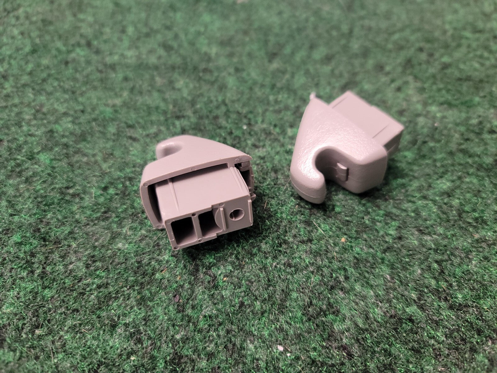 2010-2017 Chevrolet Equinox Sunvisor Sun Visor Clips Set Of 2 OEM New