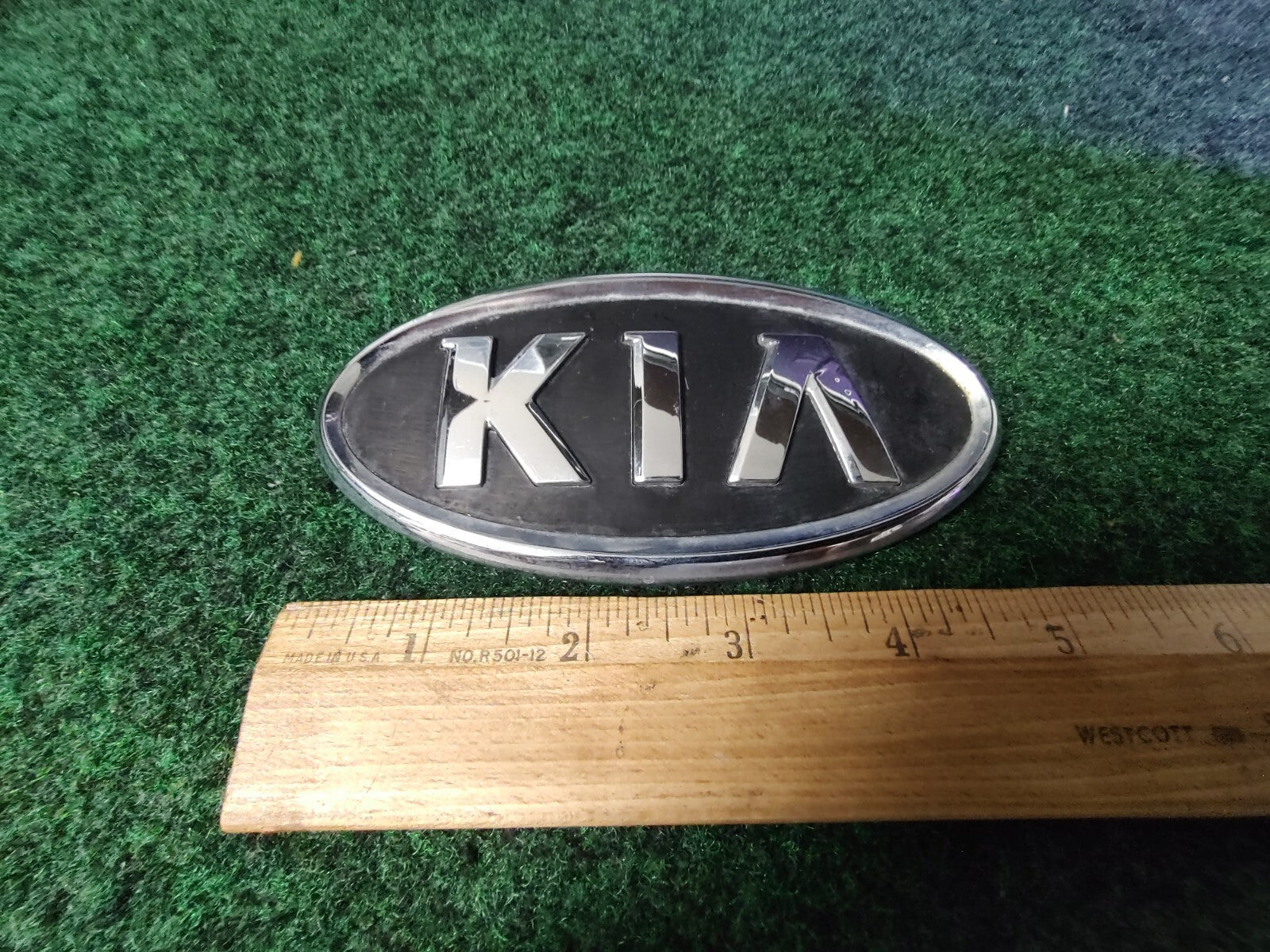Kia Emblem Badge Grille Front Rear Name Plate OEM Unknown Model 6S6