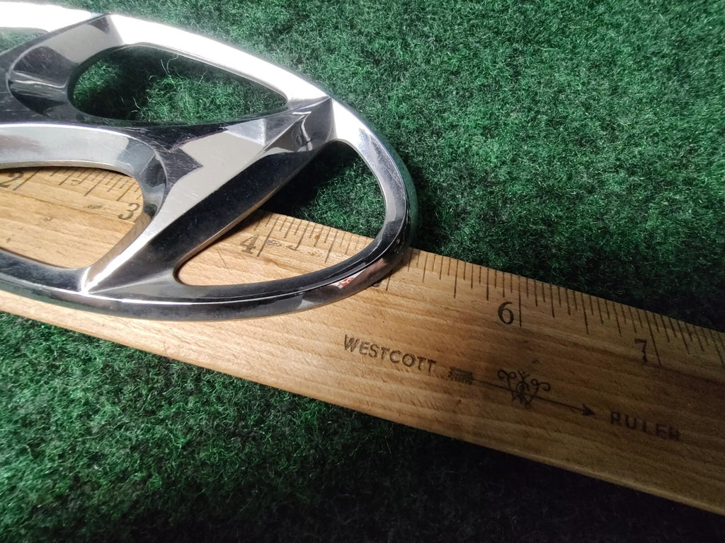 Hyundai Emblem Logo Symbol Badge Chrome OEM Nameplate Genuine Name Plate 7S1