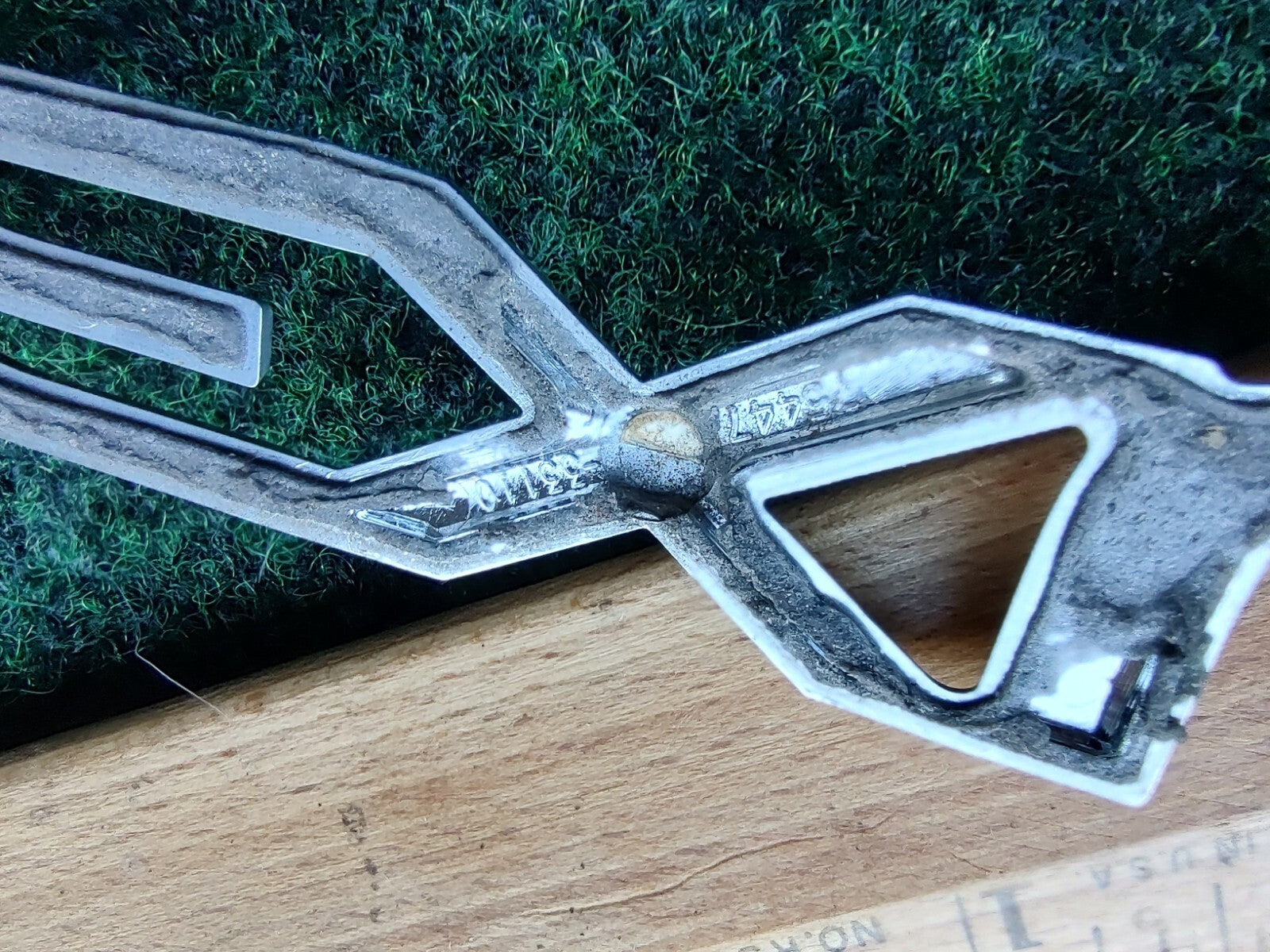 Lexus Trunk Emblem Badge Decal Logo ES300 ES 300 RX300 RX 300 Script OEM 5S3