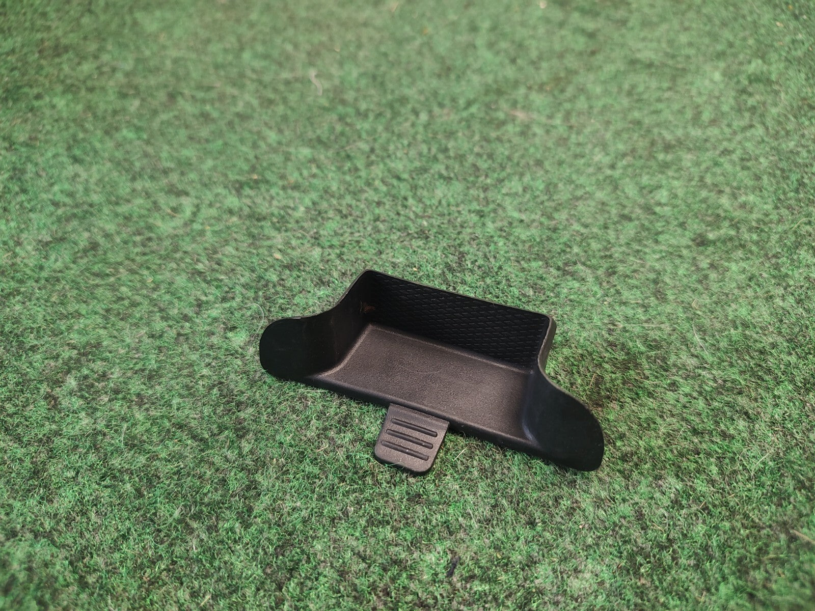 2020-2023 FORD EXPLORER FRONT CENTER CONSOLE CUP HOLDER FORWARD INSERT MAT 1S7