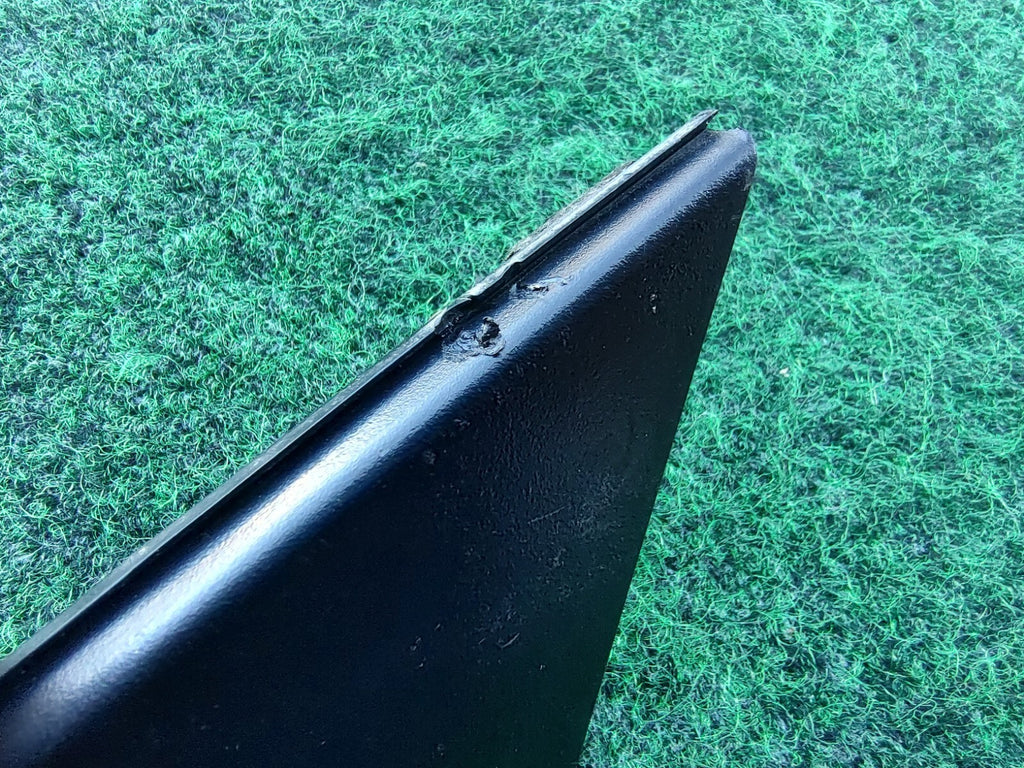 2018-2023 HYUNDAI KONA FRONT RIGHT PASSENGER SIDE FENDER CORNER TRIM OEM 10L4 20