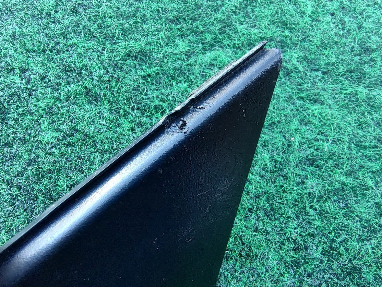 2018-2023 HYUNDAI KONA FRONT RIGHT PASSENGER SIDE FENDER CORNER TRIM OEM 10L4 20