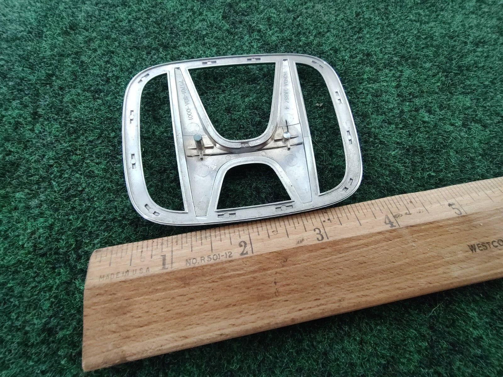 2003-05 HONDA ACCORD SEDAN 75701-SDA-0001 REAR TRUNK LID BADGE CHROME EMBLEM 5S5
