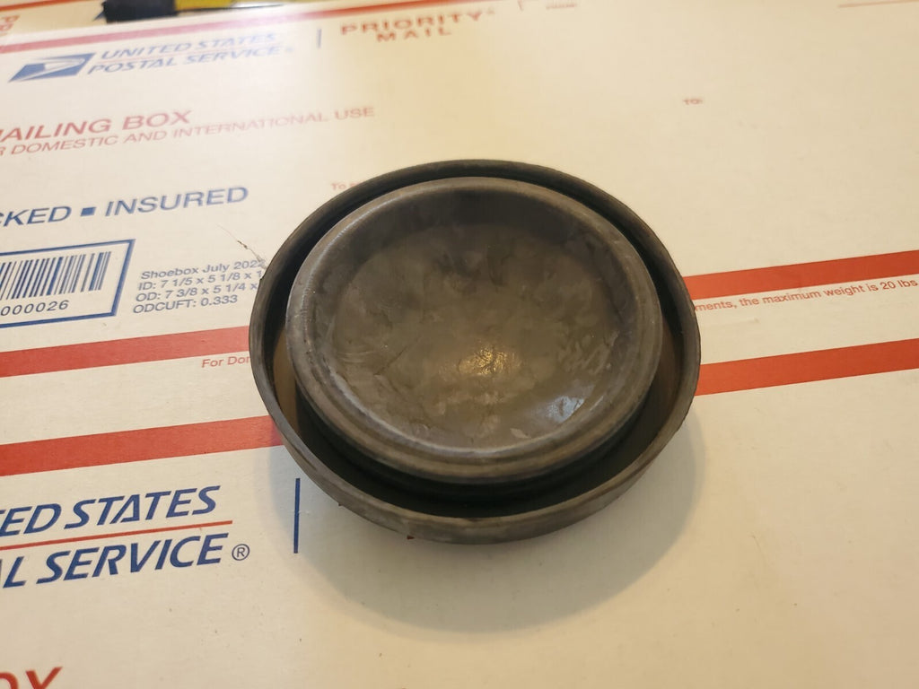 1 OEM 2014-2017 Fusion Expedition Head Light bulb Dust Cap cover 4S4X-13N168 4L1