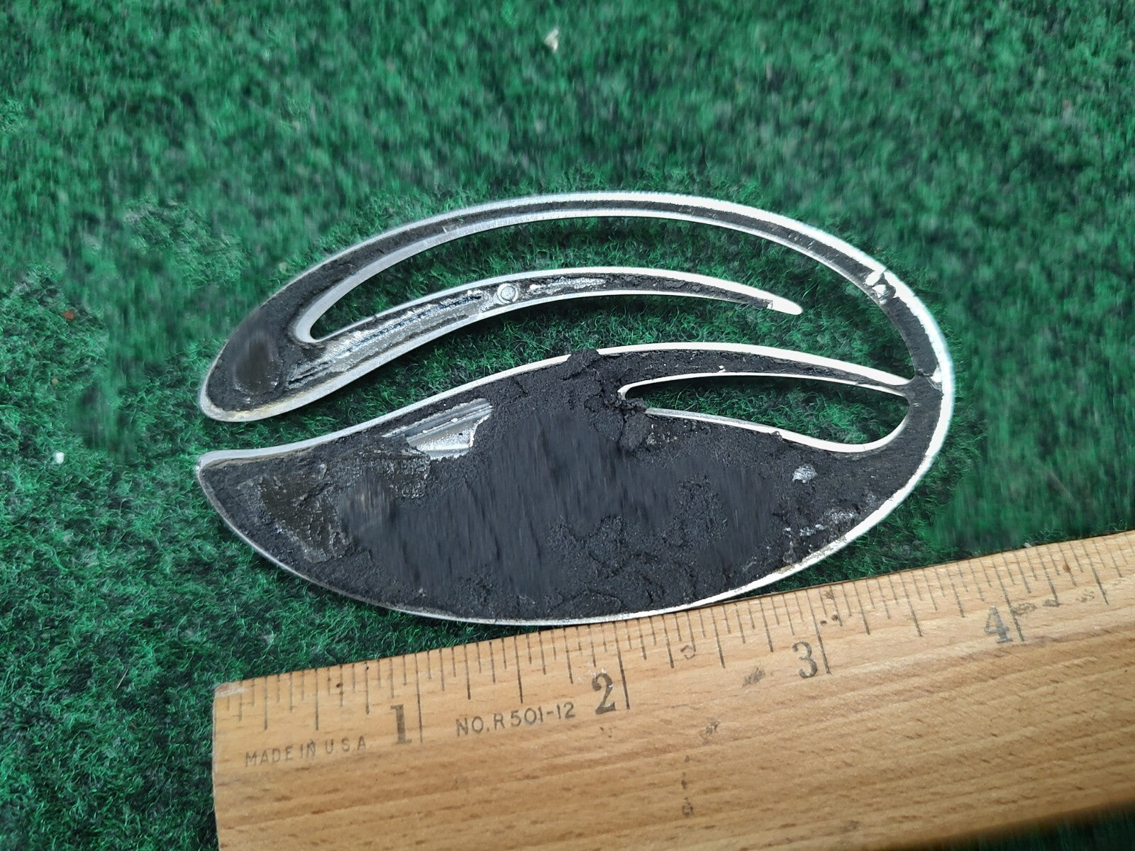 1997-2003 CHEVROLET MALIBU REAR LID EMBLEM LOGO BADGE SIGN 8L2