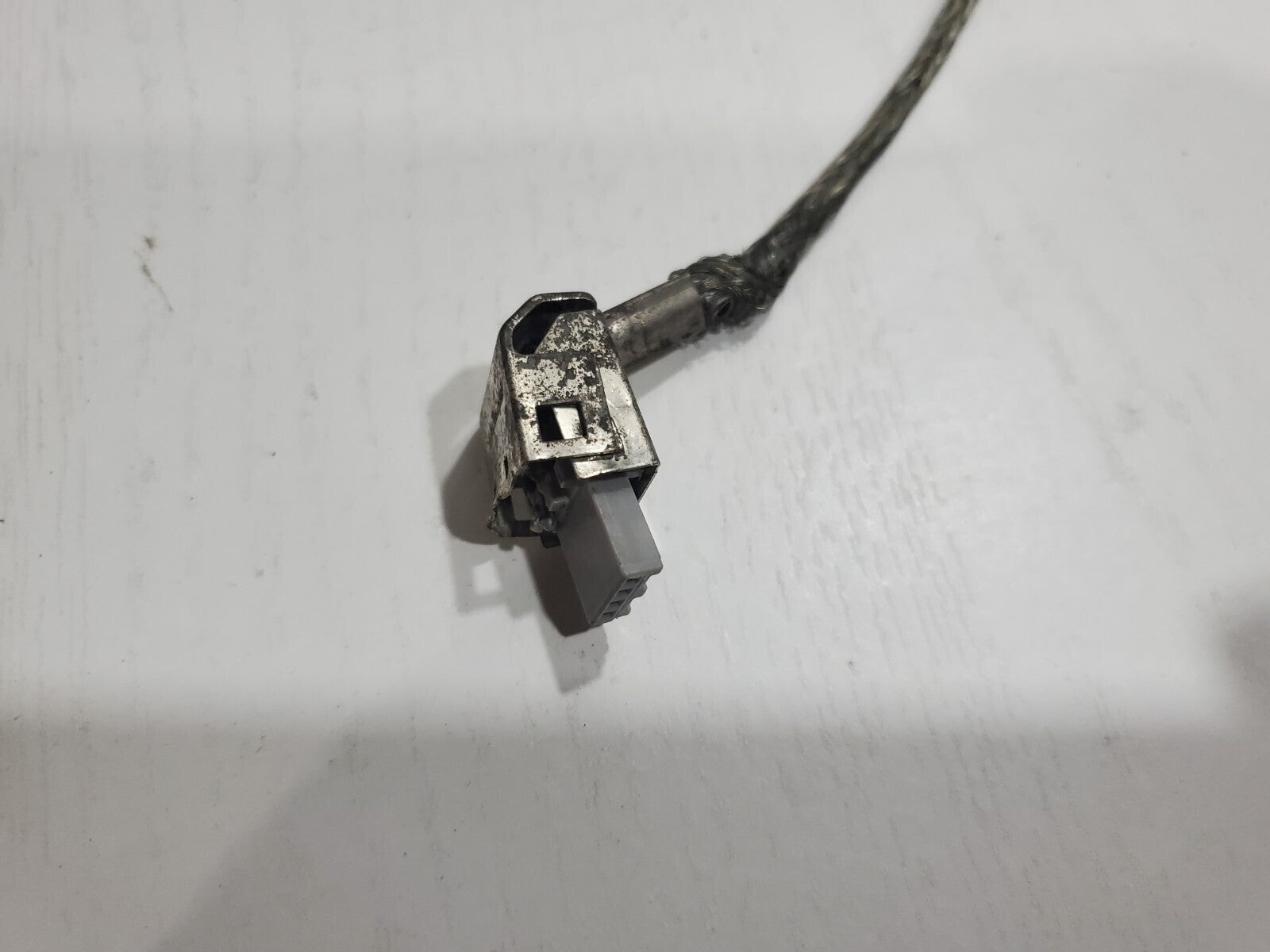 Xenon Ballast Lamp Bulb Wire Cord OEM Cable Plug Wiring  Connector  6L4