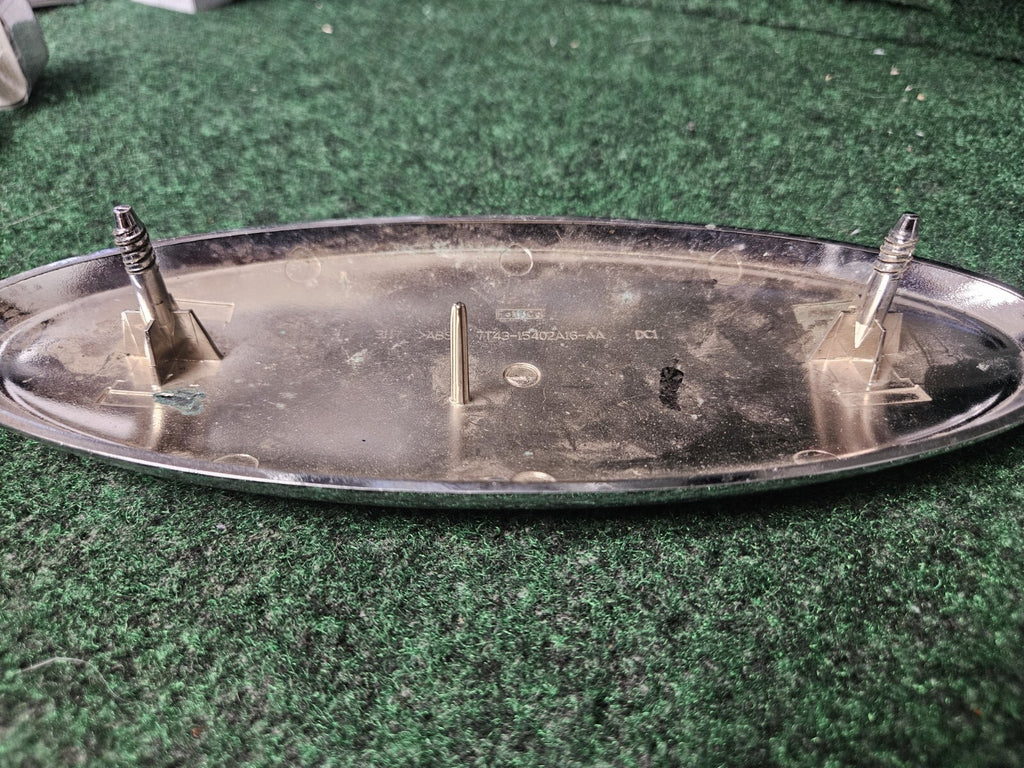 Ford Taurus Front Grille Emblem 9" Oval Badge OEM 7T43-15402A16-AA 4M4
