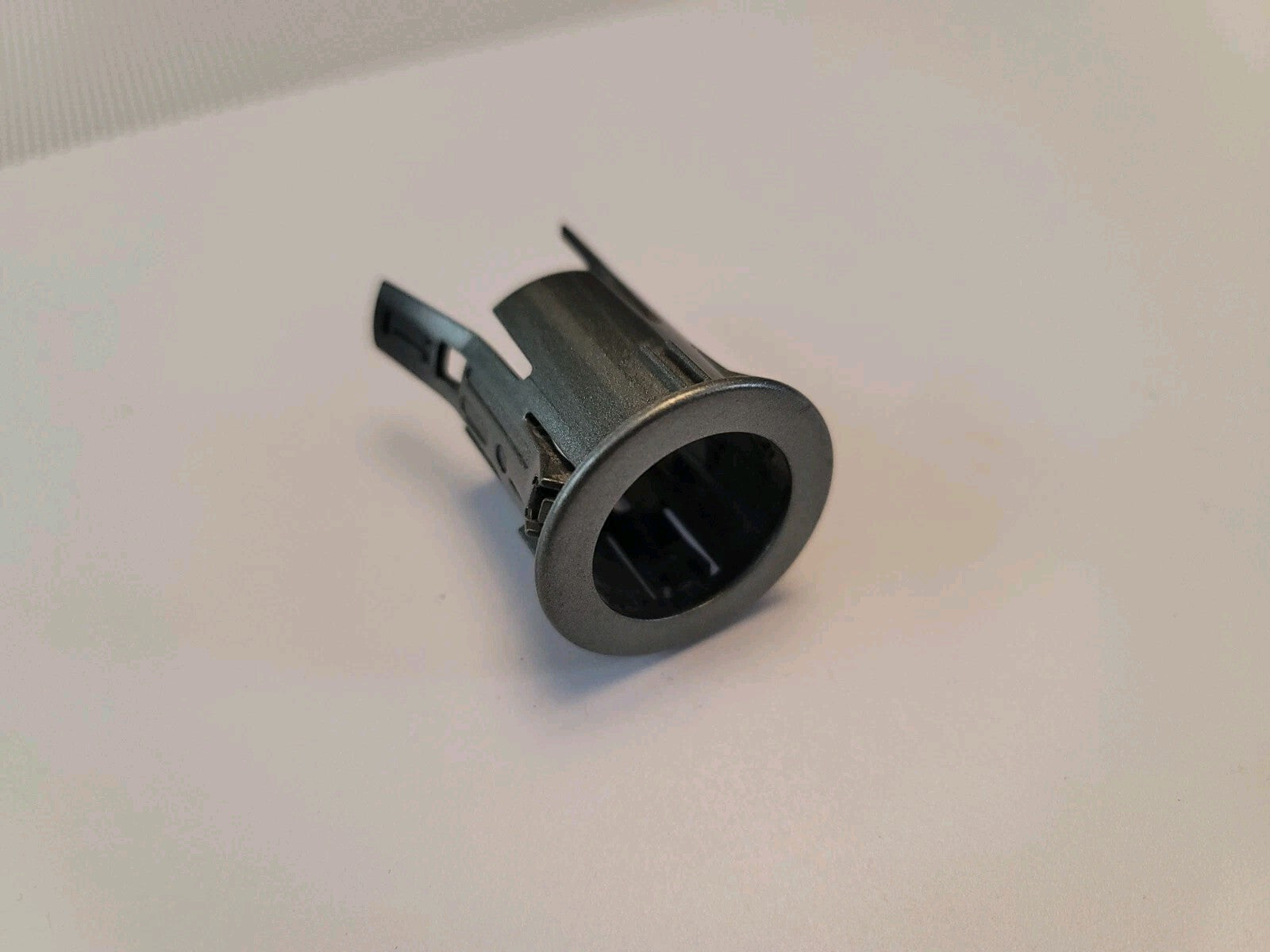 FITS Ford 5g1x 15k872 aaw Park Assist Holder Support Bracket Inner Sensor 8L9