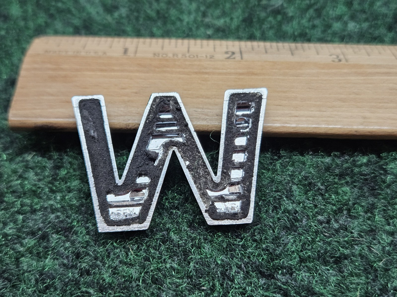 OEM "W" Chrome Individual Letter Lettering Emblem Badge Logo Nameplate 7S6