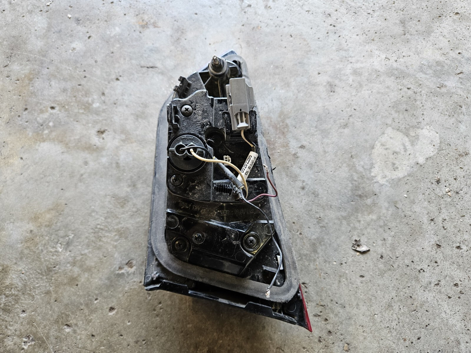2019-2025 CHEVROLET MALIBU REAR LEFT SIDE INNER TAILLIGHT TAILLAMP LED OEM CJ2