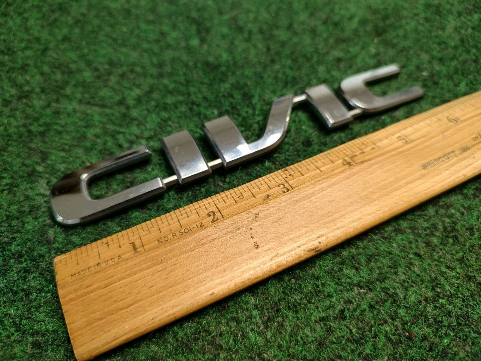 01 02 03 04 05 HONDA CIVIC COUPE SEDAN REAR LID EMBLEM LOGO BADGE SIGN OEM 1S6