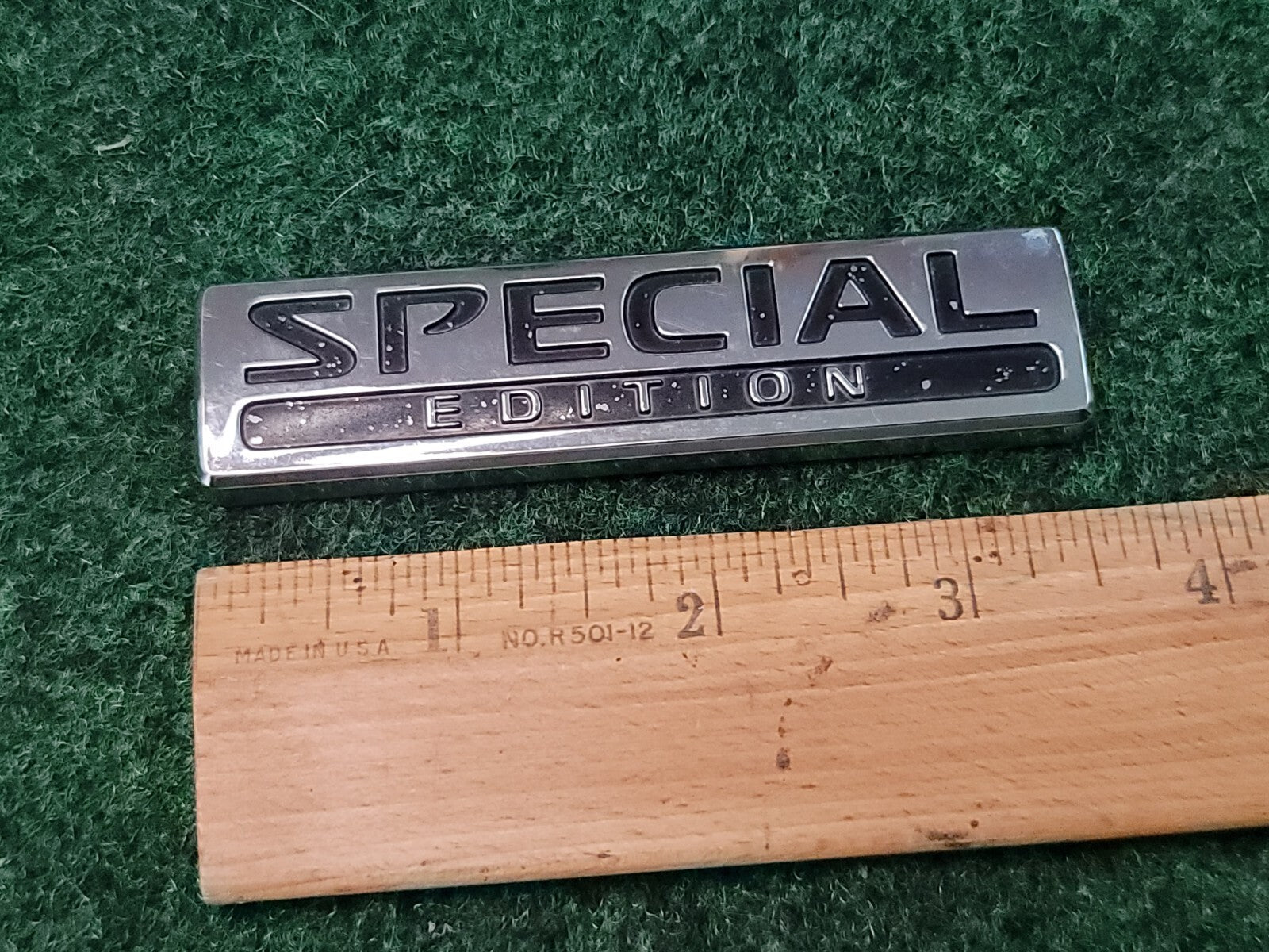 2004-2006 Nissan Sentra Emblem Logo Symbol Trunk Lid Rear Special Edition 1M1