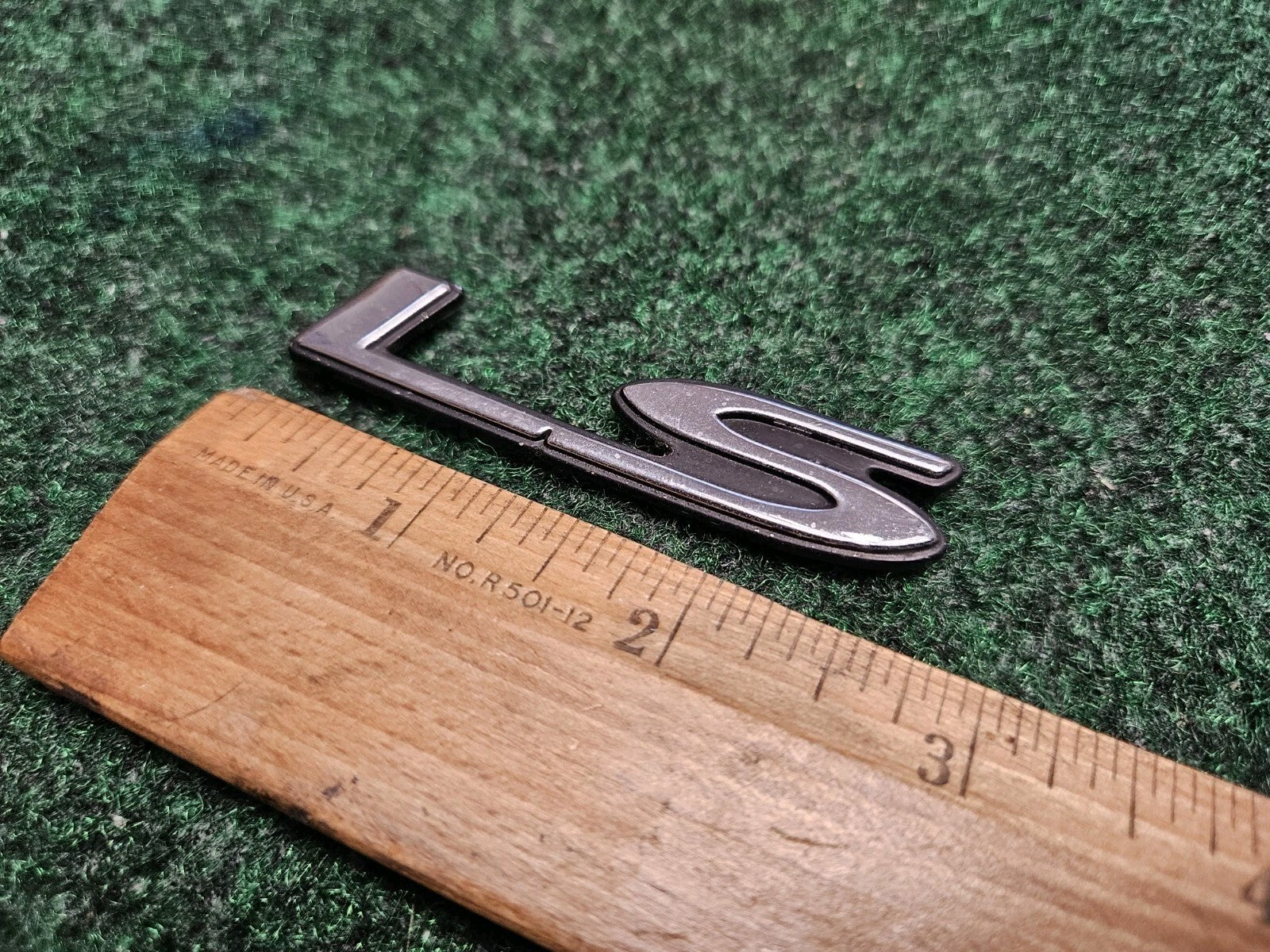 1997-2003 Chevrolet Malibu "LS" Plastic Silver Emblem NAME PLATE 22638474 5M8