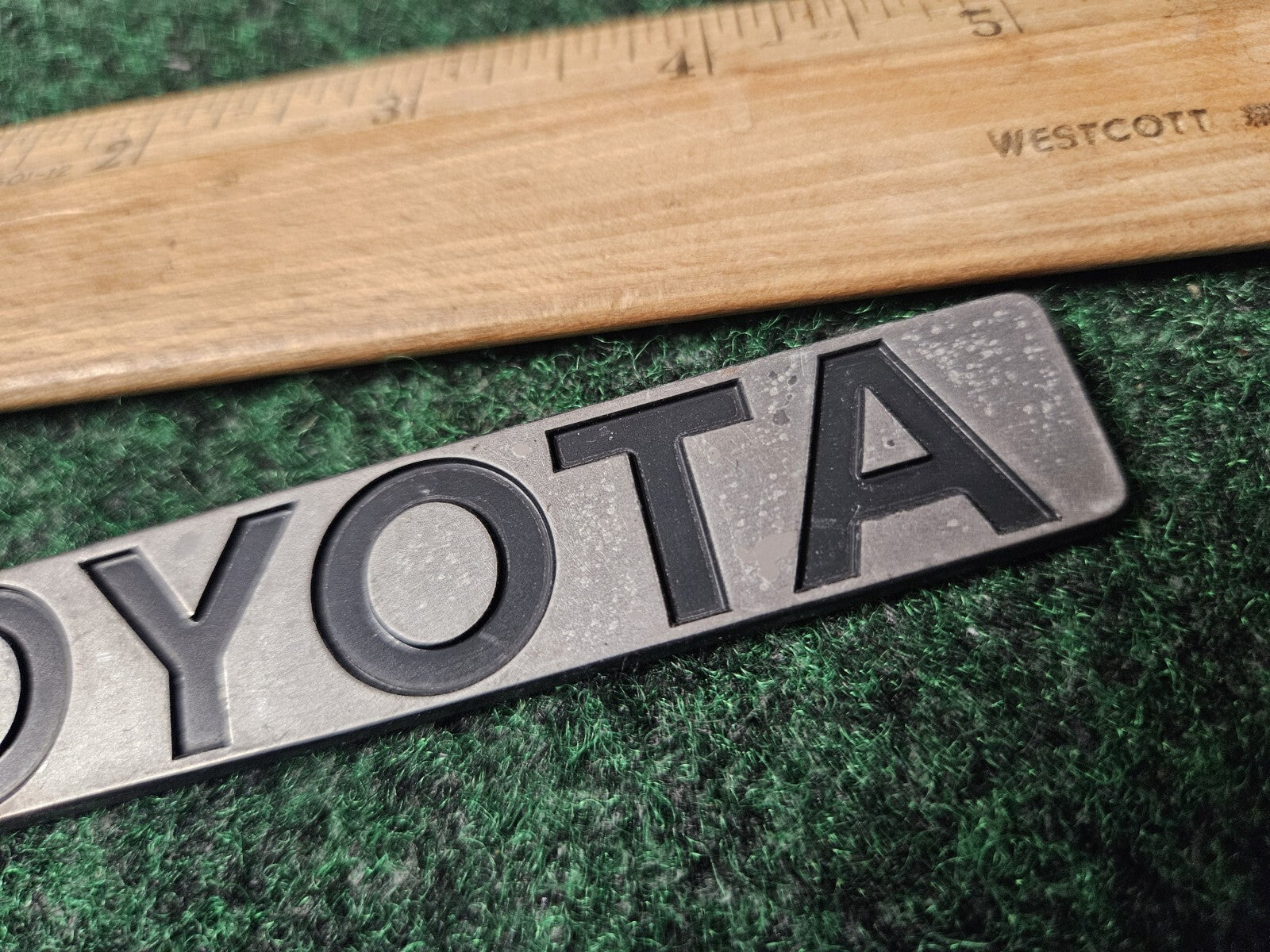 Toyota Emblem Name Plate Nameplate Badge Logo ~4.5'' OEM 9L2