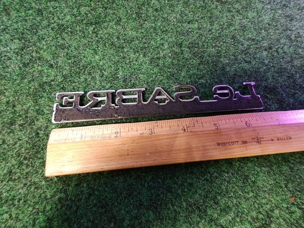 97 98 99 BUICK LESABRE LIMITED REAR LID SIDE EMBLEM LOGO BADGE SYMBOL OEM 4L5