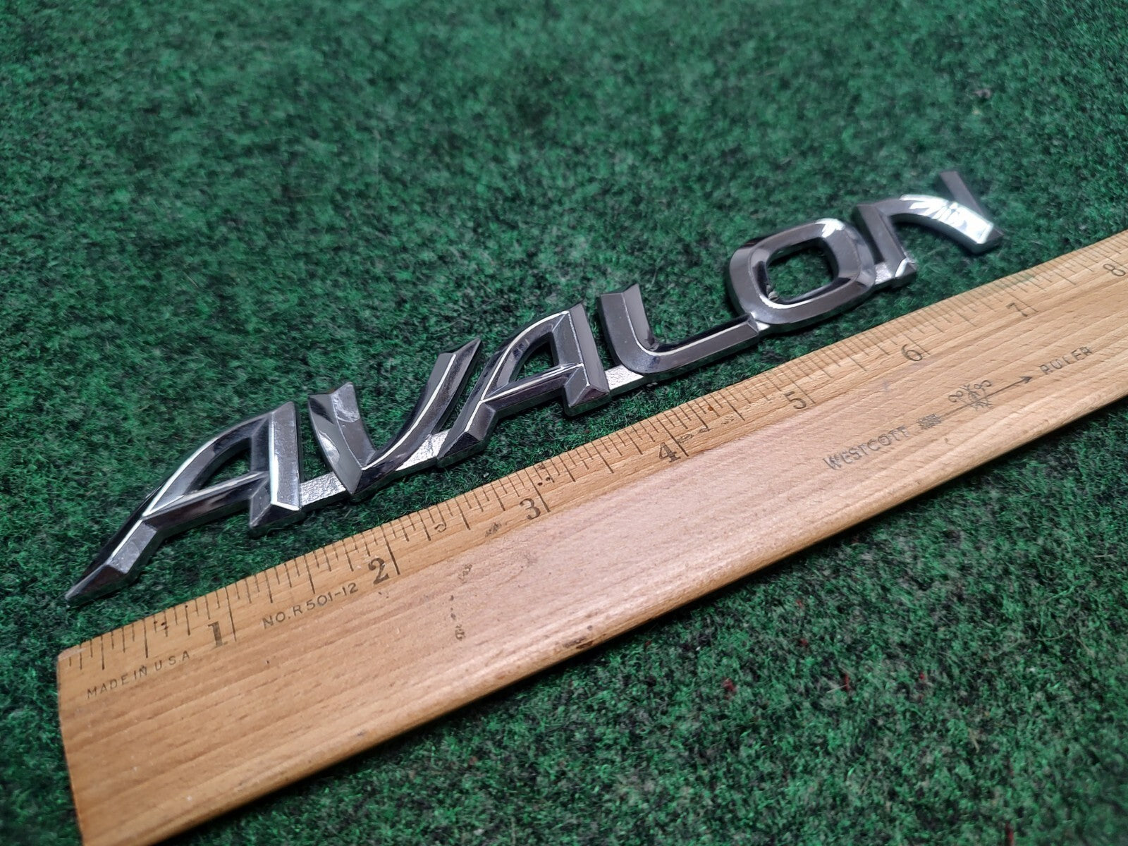 2000-2004 Toyota Avalon Rear Trunk Lid Tailgate Emblem 75442AC030 OEM 1S1