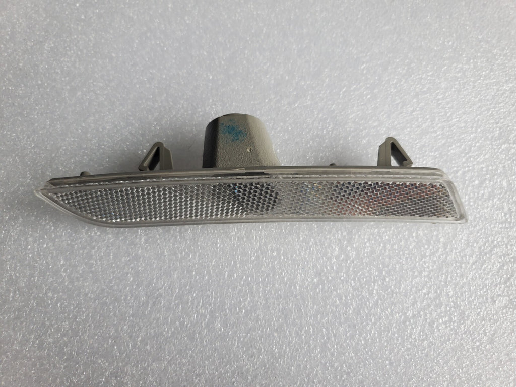 2019-2023 CHEVROLET CAMARO LEFT DRIVER SIDE MARKER LAMP 23169179 1L2