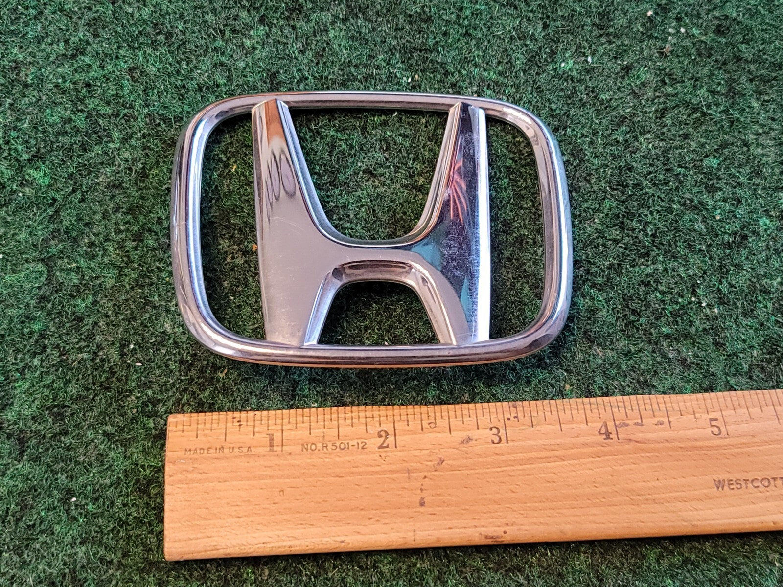 2006-2011 Honda Civic Sedan Rear Trunk Lid Badge Emblem 75701-SNA-0030 OEM 1M2