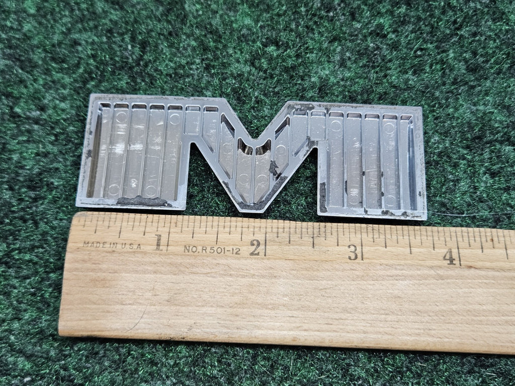 OEM "M" Silver Individual Letter Lettering Emblem Badge Logo Nameplate 7S8