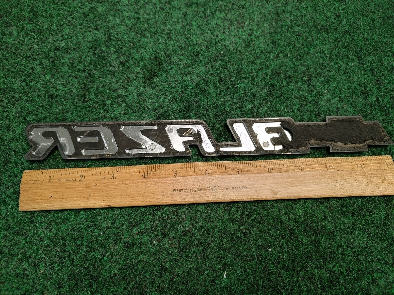 1995-2005 Chevy  Blazer Chrome 12" Tailgate Emblem Badge Logo Name 15672283 2S3