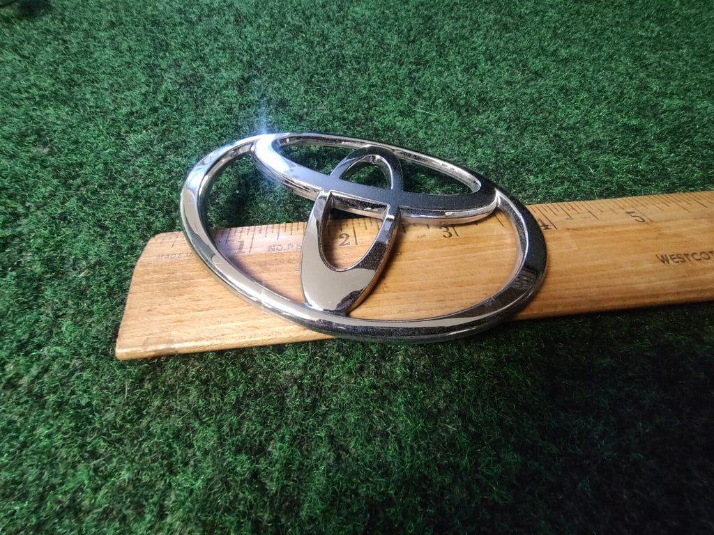 Toyota Chrome Emblem Logo Symbol Unknown Model ~3.6" L8098 8L2