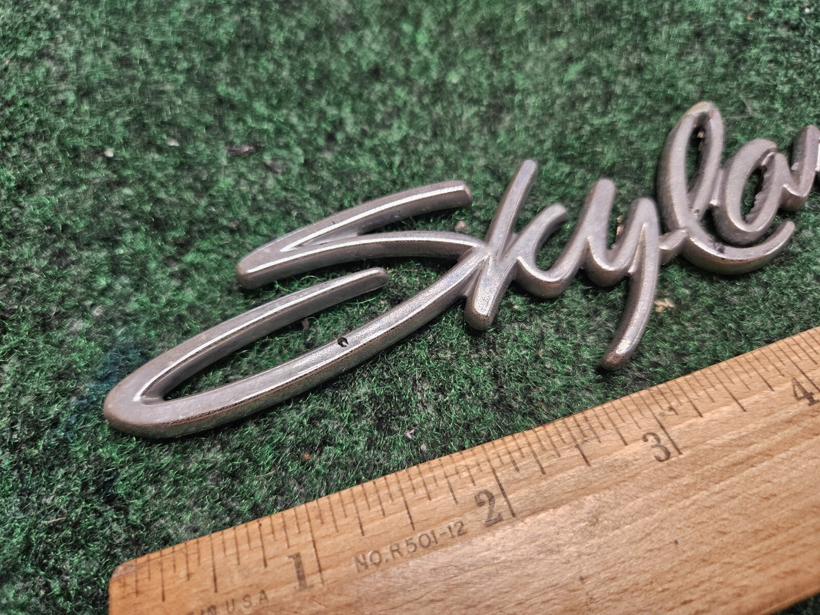 1992-1998 Buick Skylark Front Door Emblem Nameplate Badge OEM 22569937 Side 6M9