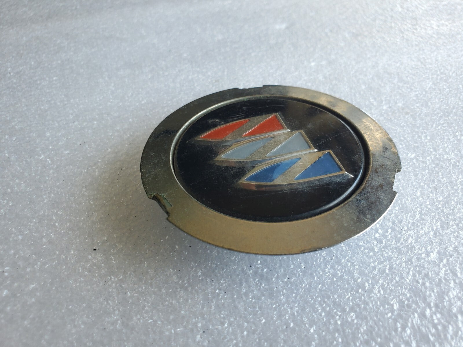 Buick OEM Vintage Wire Wheel Hubcap Center Cap Hub Cover Dust Cap 8021 C & E & H