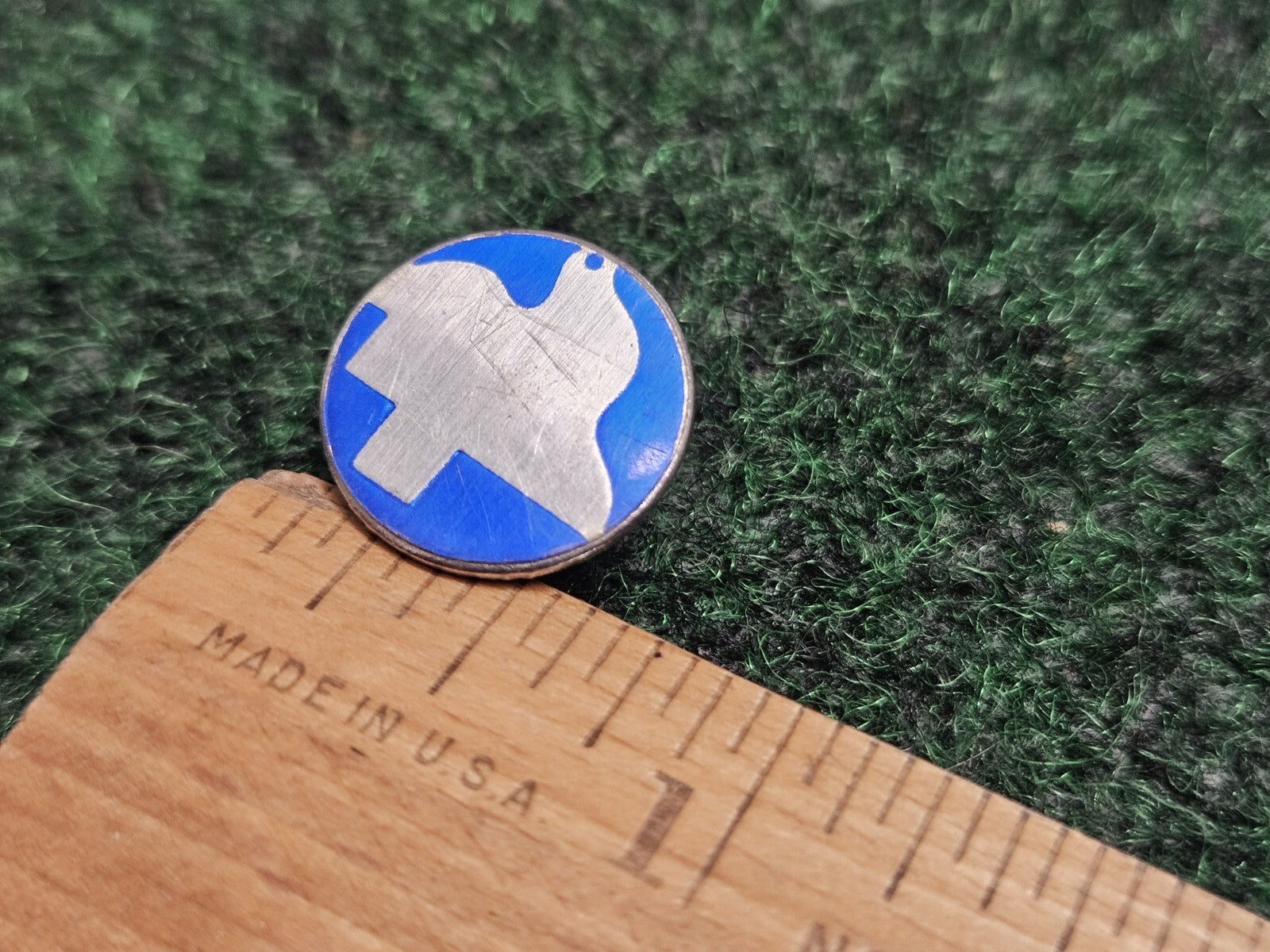 Nice Vintage Small Dove & Cross Religious Christian Round Blue & Silver Pin