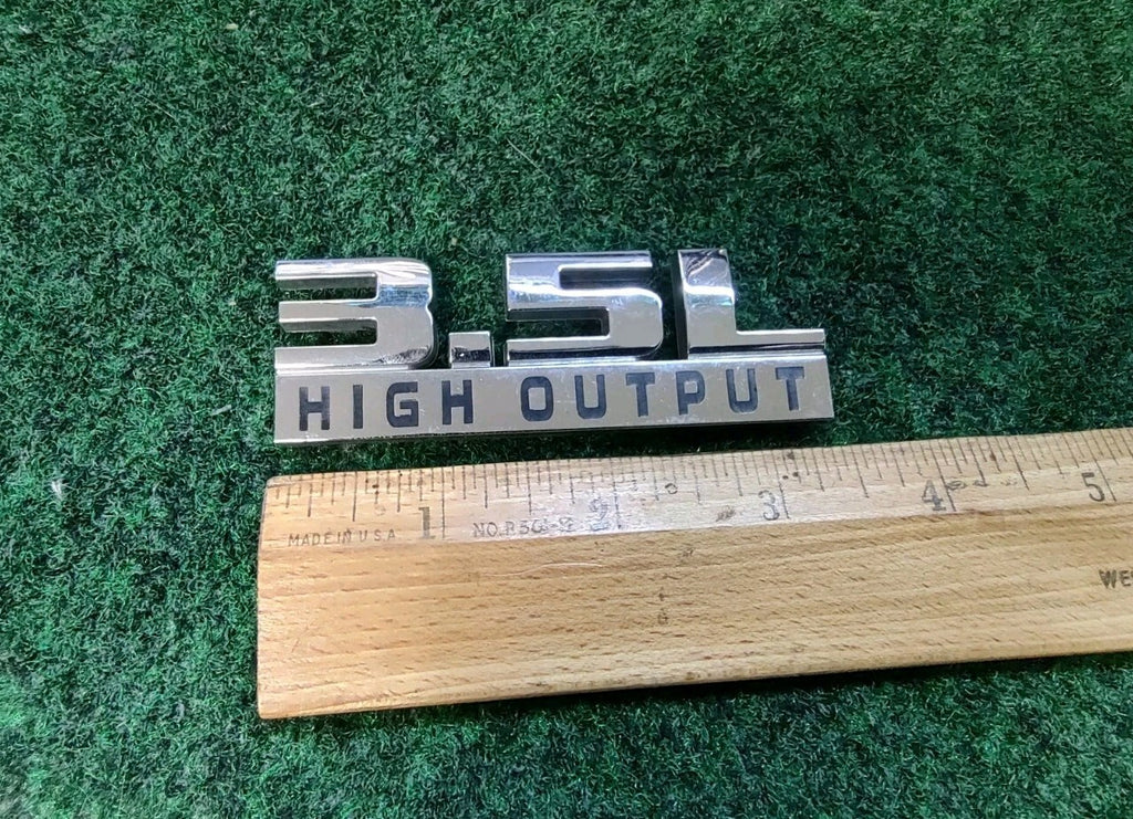 Dodge Charger Magnum 3.5L HIGH OUTPUT Nameplate Emblem 04806330AA 9L3