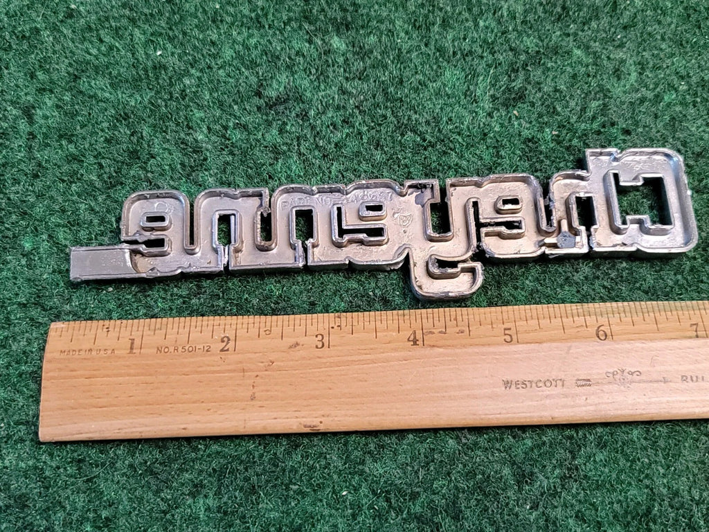 1973-1980 Chevrolet Pick Up Fender Emblem Cheyenne 349687 Metal Replacement 7L1