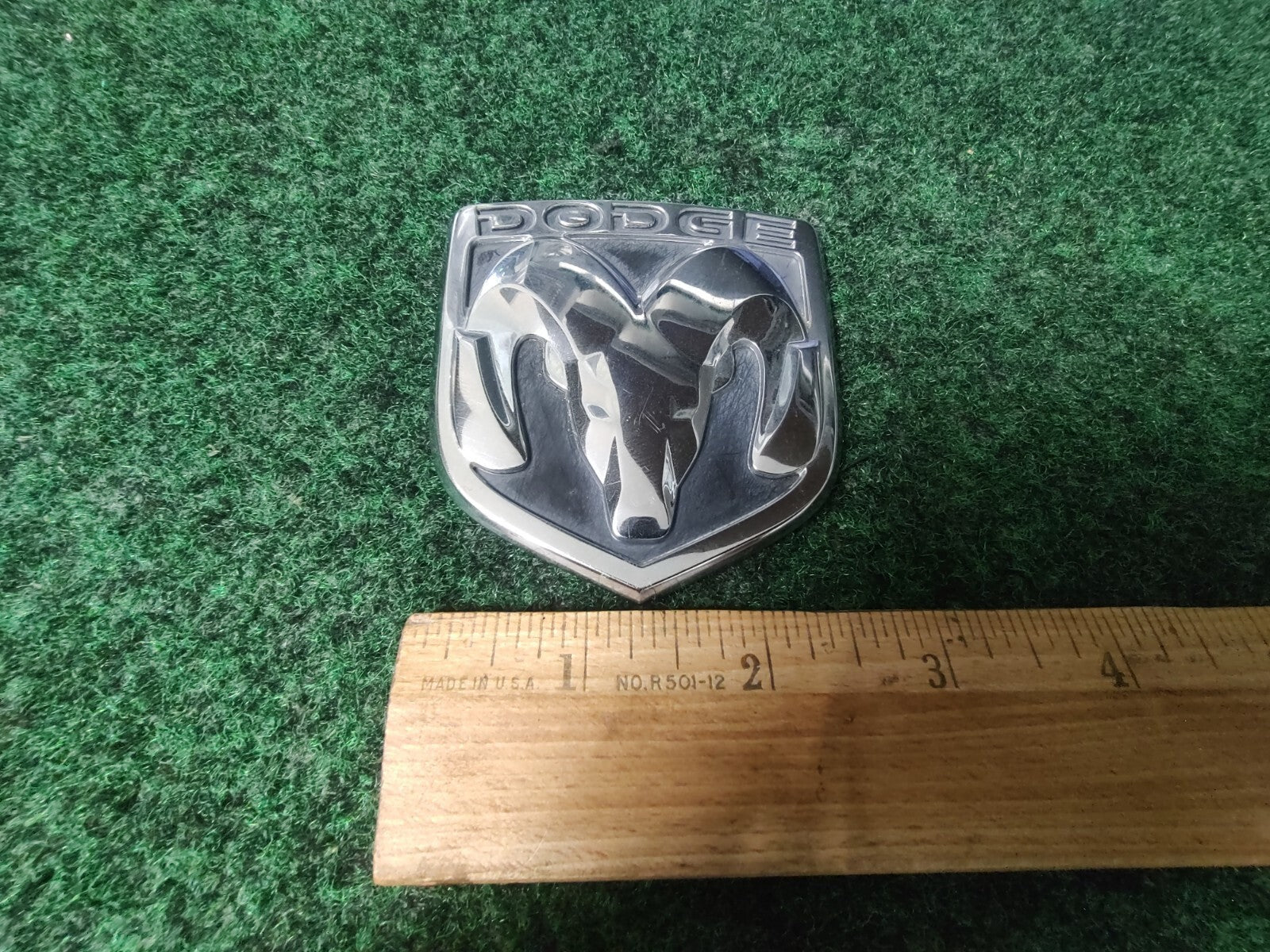 2007 2008 2009 Dodge Avenger Rear Trunk Emblem Badge Logo Name 05155656AA 8L3