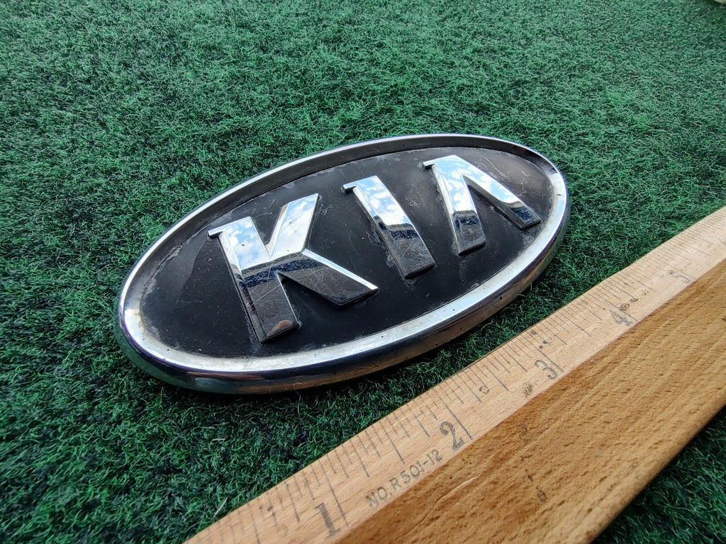 2016 16 Kia Sportage Front Grille Emblem Black Chrome SYH301-130 OEM 5S2