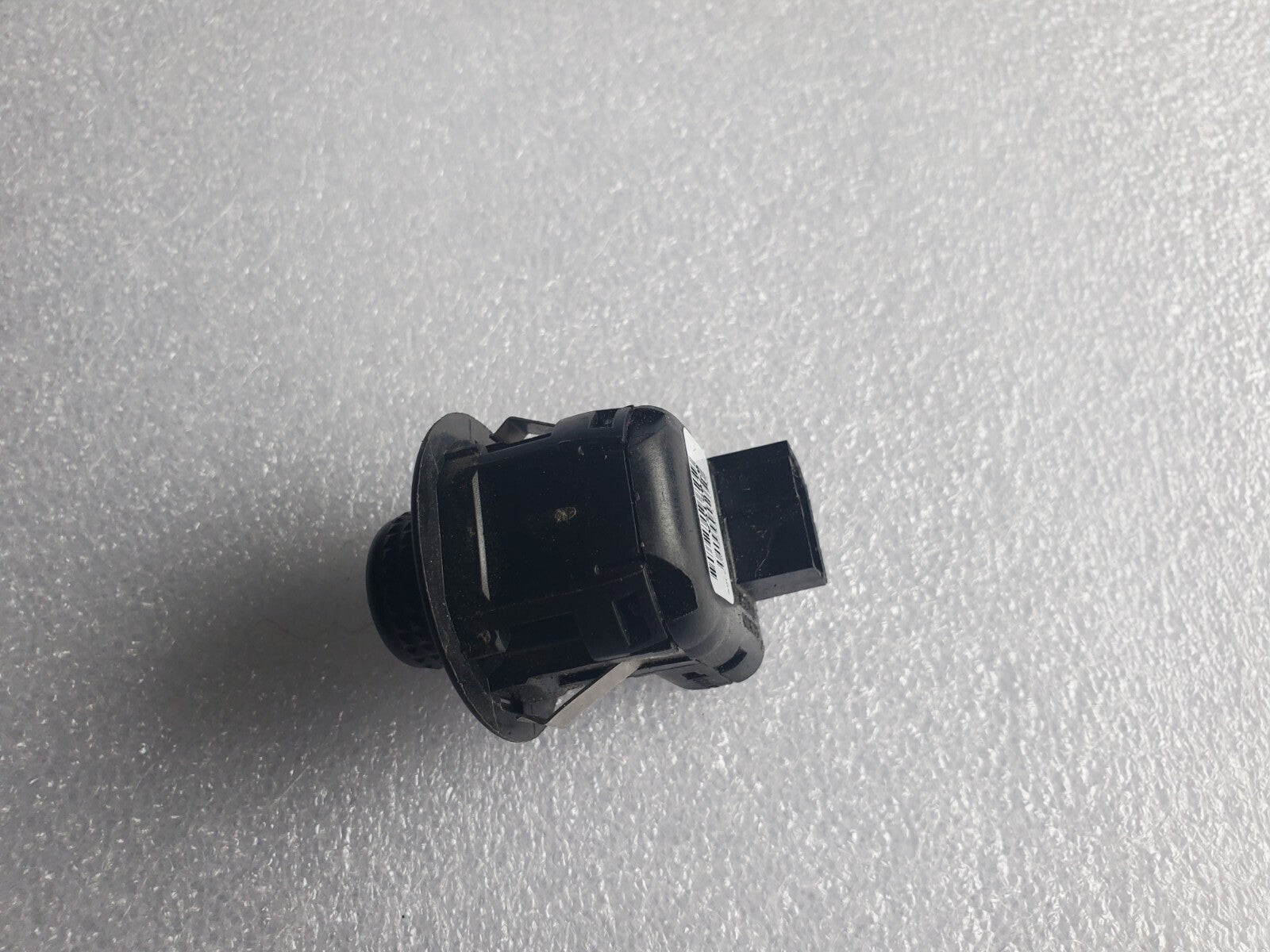 07-17 Expedition 7L3T-17B676  Drivers Side Left Master Mirror Switch OEM 1L4