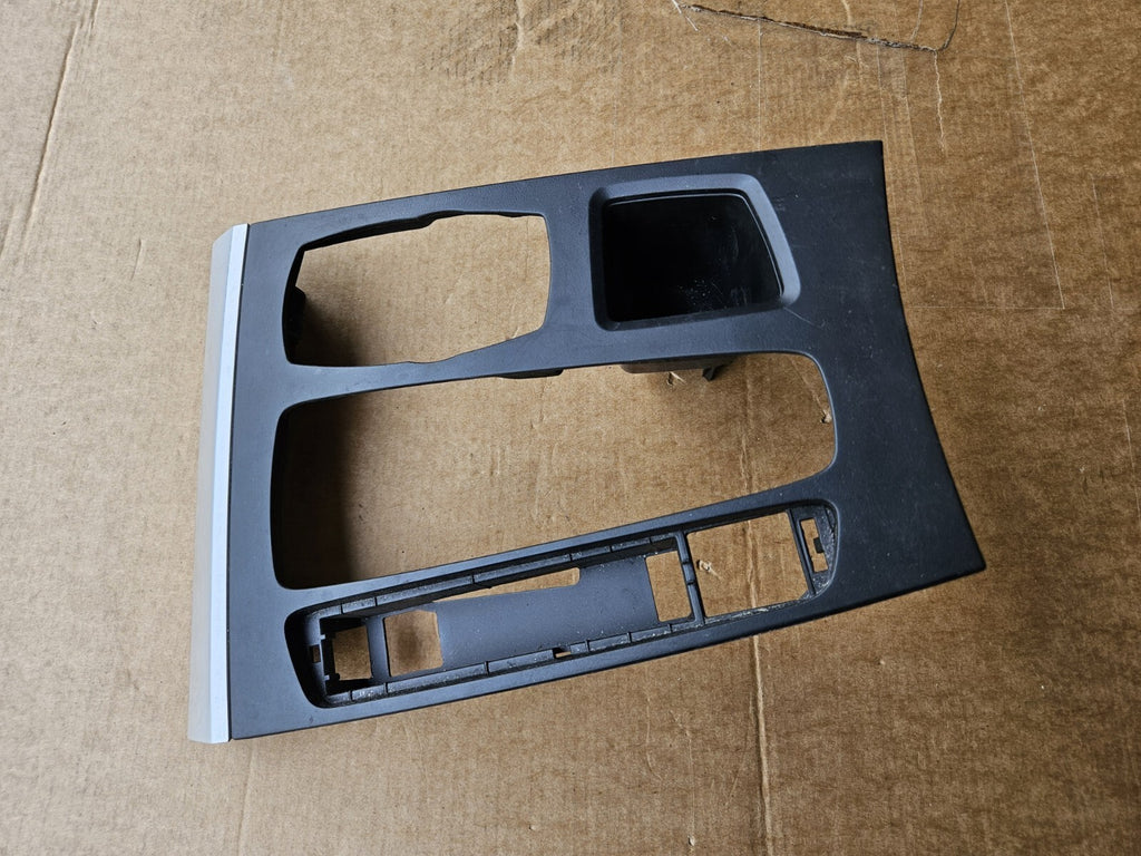 2015-2019 OEM BMW X6 Center Console Gear Selecroe TRIM Panel USA 9252115 JT4