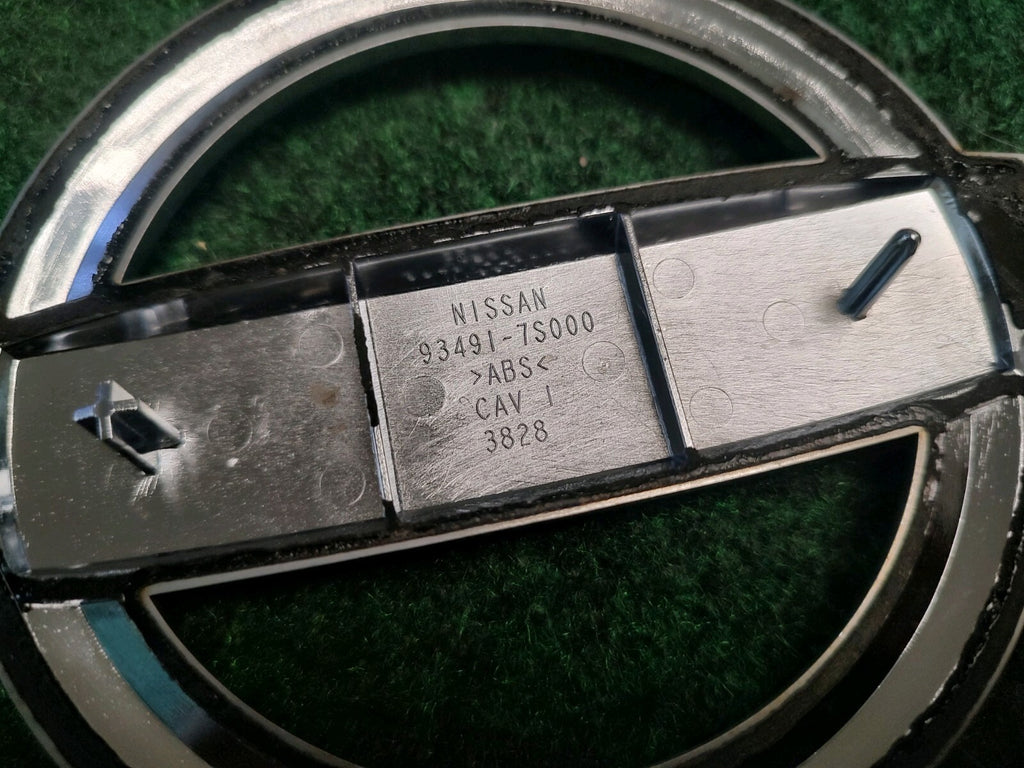 2004-2015 Armada NISSAN Logo Liftgate Emblem Chrome Finish 93491-7S000 OEM 1S9
