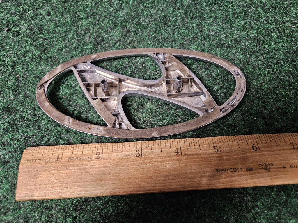 Hyundai Emblem Logo Symbol Badge Chrome OEM Nameplate Name Plate ~6" 2L4