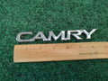 97 98 99 00 01 TOYOTA CAMRY GOLD REAR TRUNK EMBLEM ORNAMENT BADGE LOGO 4S7