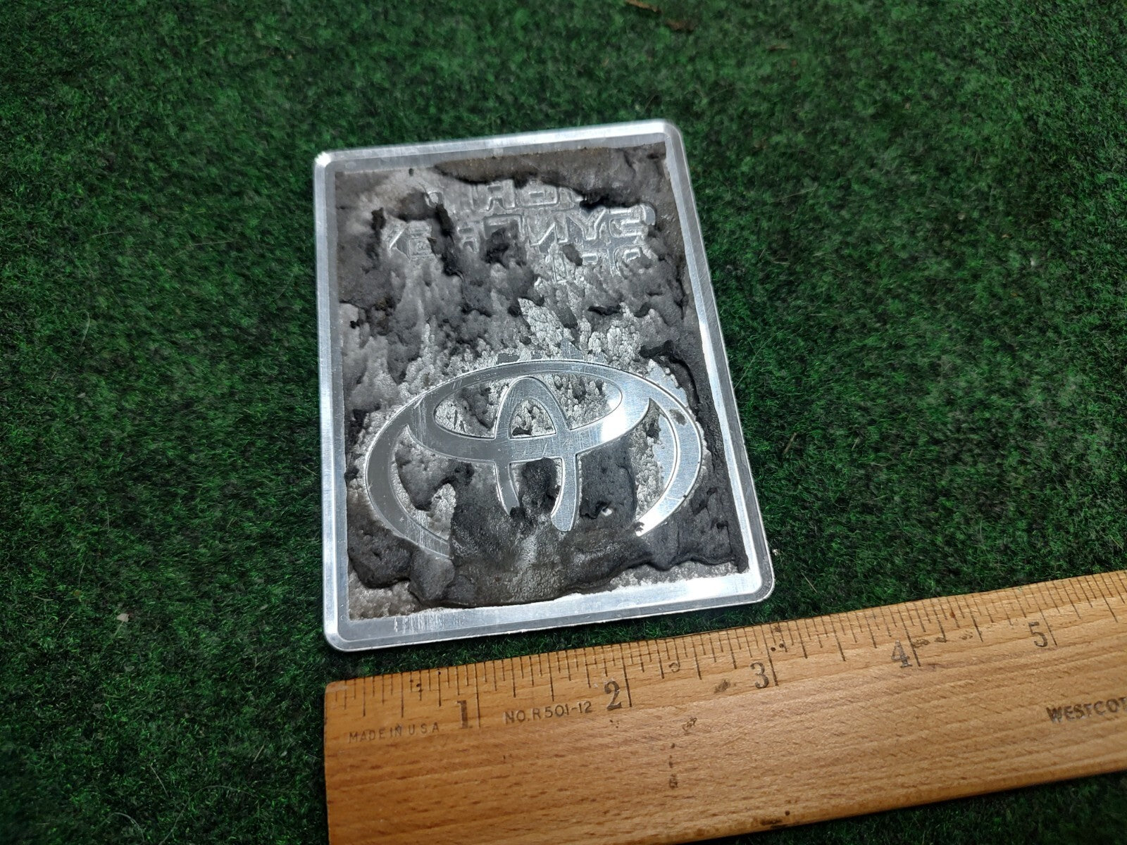 2004-2009 TOYOTA PRIUS HYBRID SYNERGY DRIVE DC CONVERTER EMBLEM BADGE OEM 3S3
