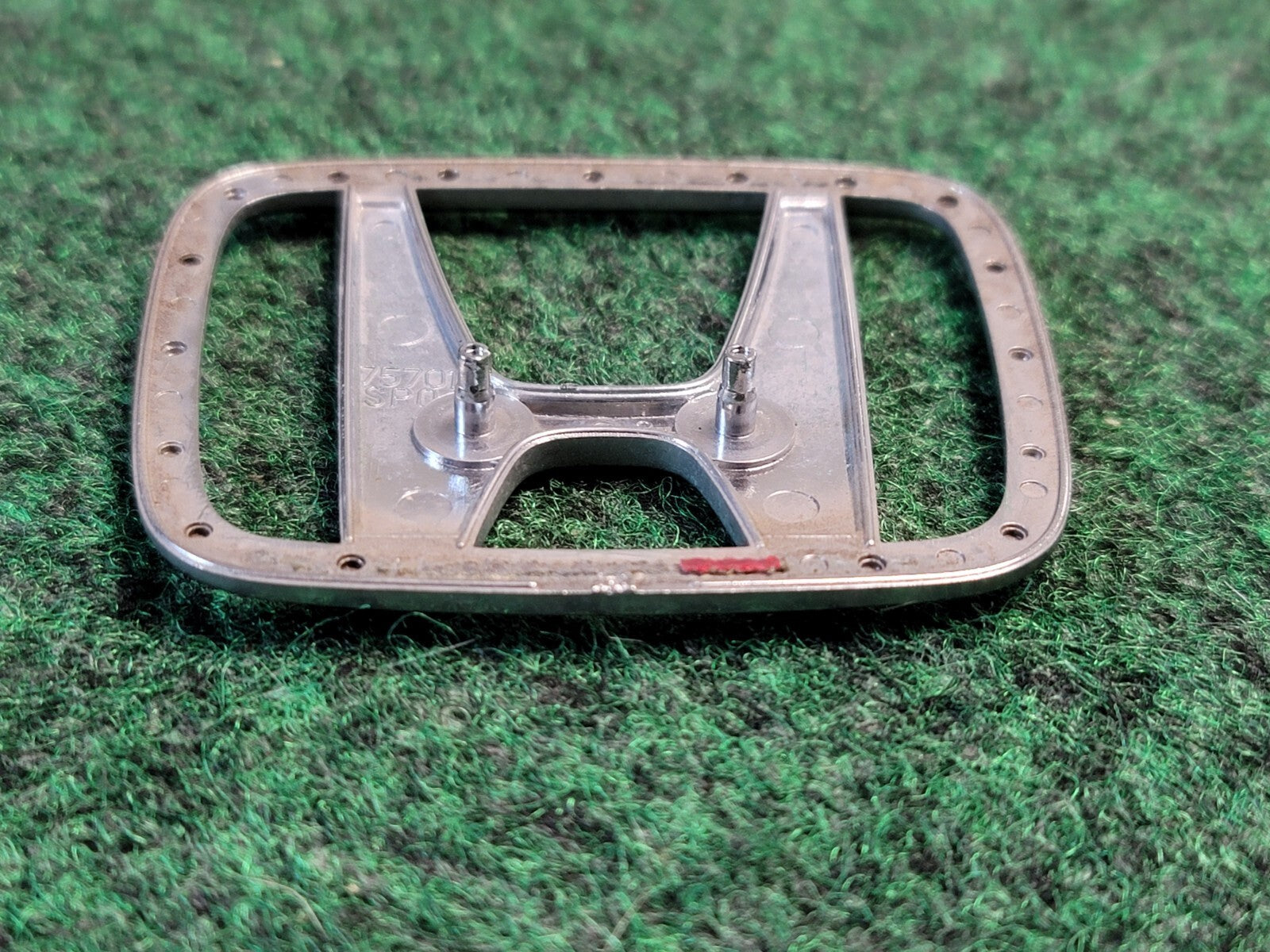 1995-2002 Honda Civic, Odyssey OEM 75701-SP0  Logo Emblem 2M3