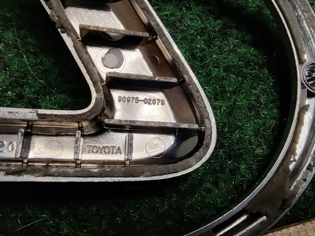 Lexus Rear Emblem Chrome Logo Badge Trunk Lid IS250 IS350 ES350 GS350 RX350 2S3